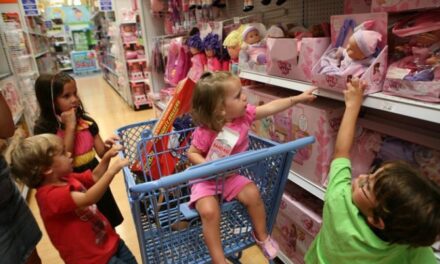 Lodrat plastike rrezikojnë fëmijët, ekspozimi i tepërt mund të shkaktojë aborte