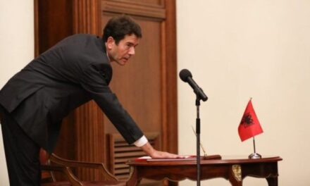 Incident në mes të rrugës me prokurorin e SPAK dhe Hetuesin e Byrosë Kombëtare, merret vendimi për dy vëllezërit