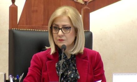 Kryetarja e Kuvendit të Shqipërisë, mesazh urimi me rastin e 15-vjetorit të Pavarësisë