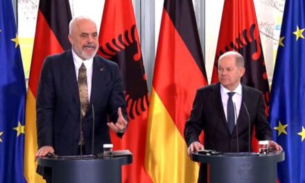 Largimi i mjekëve në Gjermani, Rama – Scholz: Të gjejmë rrugë të përbashkët, s’duhet të financojmë shëndetësinë gjermane