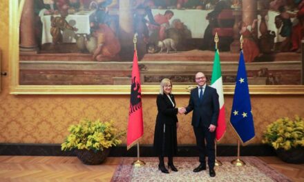 Lindita Nikolla pritet në Parlamentin italian: Gati zbatimi i marrëveshjes dypalësh për pensionet