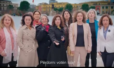 VIDEO/ 8 Marsi, gratë ambasadore në Shqipëri nderojnë ato që luftuan për të drejtën e votës: Më 14 maj jepini vlerë votës suaj