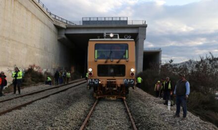 Alarm në Greqi, probleme të ngjashme me ato që shkaktuan tragjedinë e Tempe në sistemet e sigurisë së tramvajeve në Athinë