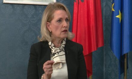 Mimi Kodheli rrëfen nëse marrëdhënia e saj me Ramën është ftohur: Çfarë i thashë sy më sy