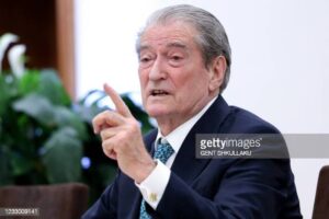 ULERITSI SAL BIRISHA