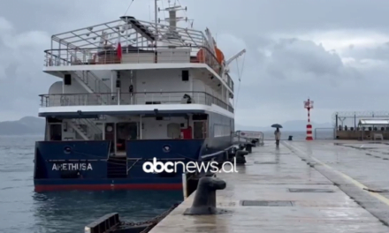 “Arethusa”, krociera e parë që ankorohet në Sarandë për këtë vit