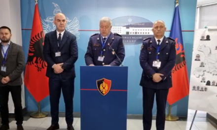 Goditet rrjeti i shpërndarjes së kokainës në Tiranë, në pranga 20 persona