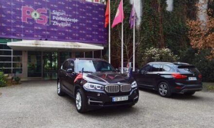 Yuri Kim mbërrinnë selinë e PS, pritet zbardhja e bisedimeve