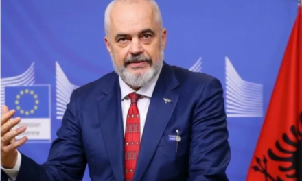 Këshilli BE miratoi liberalizimin e vizave për Kosovën, Rama: Një hap i vonuar padrejtësish