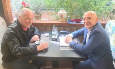 Bejko nis ditën me një kafe me Prof.Dr Omer Stringën: “E vërteta nuk të braktis kurrë!”