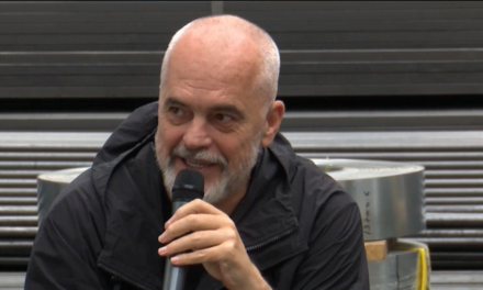 Vijojnë premtimet e qeverisë, Rama: Pa shkuar te paga minimale 60 mijë lekë nuk flemë gjumë