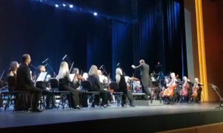 Vijon denoncimi/ Drejtori artistik jeton në Francë pagën e majme e merr në RTSH