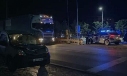 Aksident tek mbikalimi i Patokut/ Plagosen 6 persona, 4 prej tyre dërgohen drejt Traumës