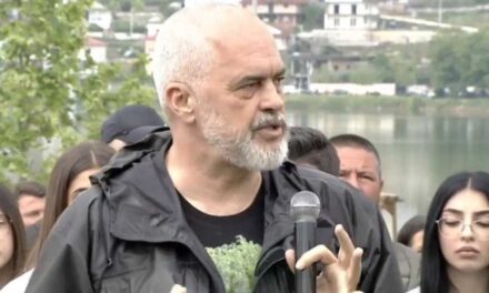 Rama në Belsh: Liqeni ka qenë një grumbull plehrash, sot është destinacion turistik! Pret 150 mijë vizitorë në vit