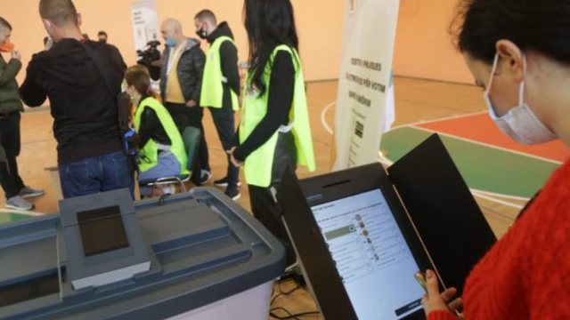 Celibashi thirrje KZAZ-ve: Procesi i numërimit të votave për këshillat bashkiakë të mbyllet në orën 16:00