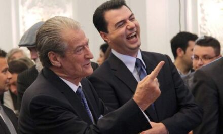 Shifrat e pamëshirshme: Sali Berisha dhe Meta fituan 8 bashki më pak se Lulzim Basha