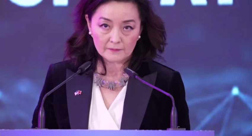 Senatorët amerikanë vizitë në Tiranë, Kim reagon duke cituar Murphy: SHBA nuk ka mik më të mirë se Shqipëria