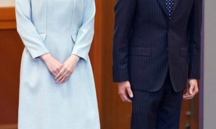 Hoqi dorë nga statusi për dashurinë, princesha e Japonisë fotografohet duke bërë pazaret