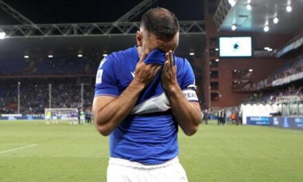 Lamtumirë mes lotësh pas 24 vitesh karrierë