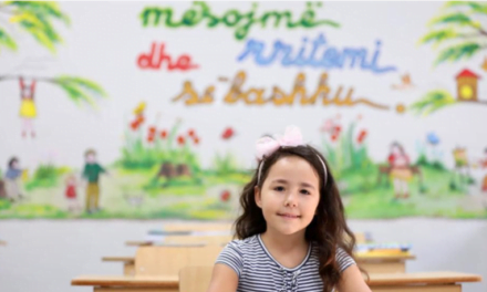 “Gëzuar ditën e fëmijëve”, Rama e nis ditën me një urim për “1 Qershorin”