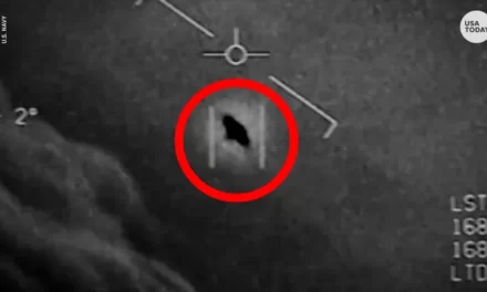 Pse Pentagoni do detyrohet të zbulojë gjithçka që di për UFO-t në 300 ditët e ardhshme?