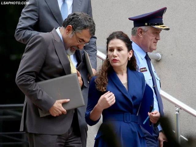 VENDIMI: Shkarkohet Bledi Çuçi, në vend të tij emërohet ministër Taulant Balla