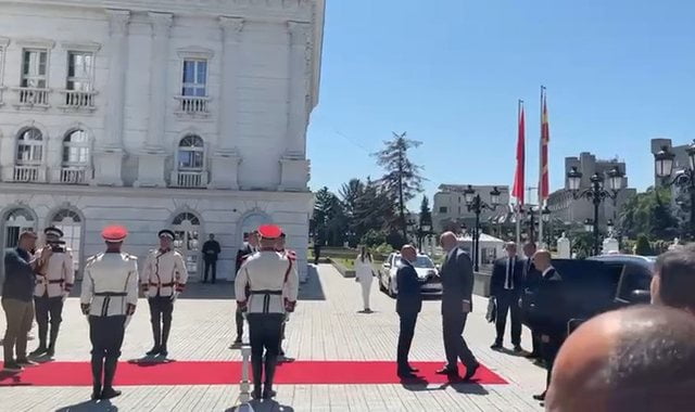 Turi ballkanik, Rama mbërrin në Shkup, pritet nga Kovaçevski