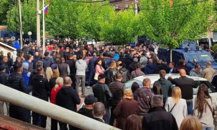 Skandali: Qeveria e Albin Kurtit financoi organizatën “Civilna Zastita” edhe pasi e shpalli terroriste