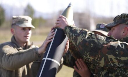 “Militarizohet” Shqipëria: Shpenzimet e mbrojtjes do të jenë 2.2% të PBB-së