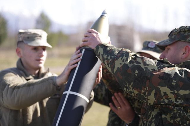 “Militarizohet” Shqipëria: Shpenzimet e mbrojtjes do të jenë 2.2% të PBB-së