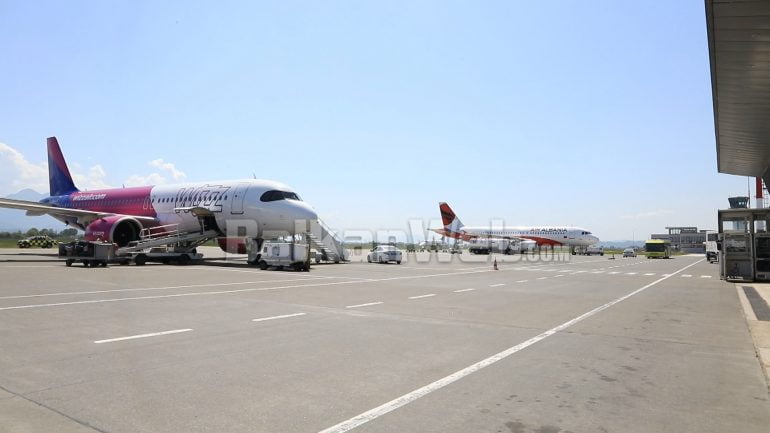 Përdorim apo abuzim me paratë e taksapaguesve?/ Si po manaxhohen aeroportet shqiptare.