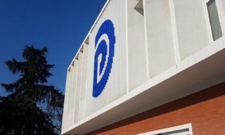 Fillon mbledhja e Këshillit Kombëtar të PD, prezent 245 anëtarë, ja rendi i ditës