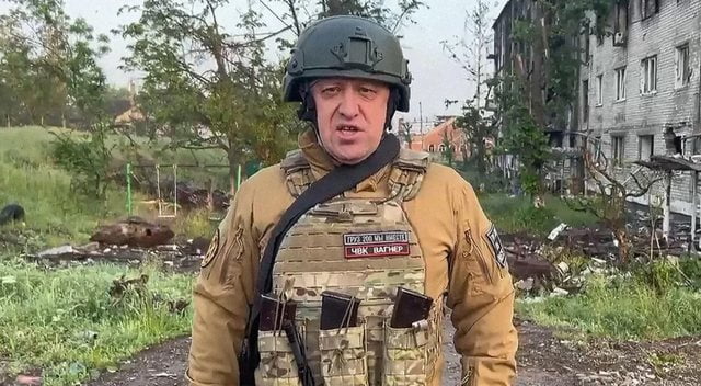 Rusia gjen trupat dhe kutitë e zeza të avionit ku vdiq Prigozhin