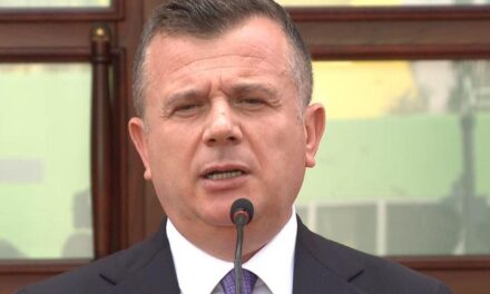 Dumani është kërcënuar? Balla flet për rritjen e masave të sigurisë të kreut të SPAK