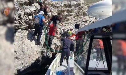 Tre ditë e bllokuar në një shpellë në Karaburun, policia shpëton turisten italiane