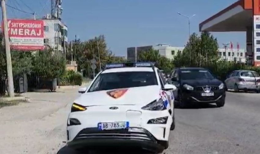 Në ndjekje të kriminelit, makina e policisë aksidentohet në Fier