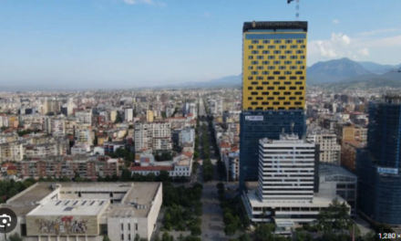 Qiratë u dyfishuan/ Rritja më e fortë në bregdet dhe në Tiranë