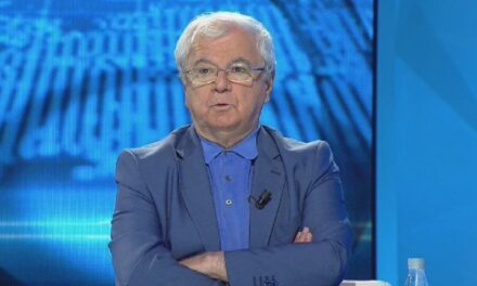 Ngjela: Dumanin e ruajnë se po qepen dosje të rëndësishme që do plasin shpejt