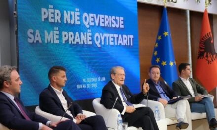 Të zgjedhurit e foltores më 14 maj braktisin Sali Berishën