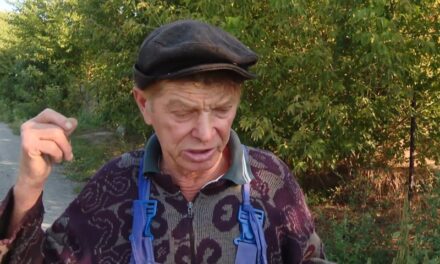 200 m larg luftës: Plauru, fshati rumun ku banorët jetojnë me zhurmat e shpërthimeve