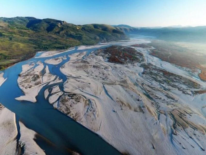 Nisin konsultimet publike për fazën e dytë të Vjosës Park Kombëtar, takime në Përmet, Gjirokastër, Tepelenë dhe Vlorë