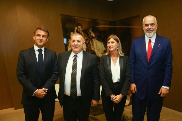 Kastrati Group sjell në Shqipëri konglomeratin ndërkombëtar Lagardère, marrëveshja e arritur sot bekohet nga Presidenti Macron