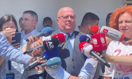 U vetëpërjashtua si avokat i Berishës, reagon Gjokutaj: Është zhbërë instituti i mbrojtjes, u vendos diktatura