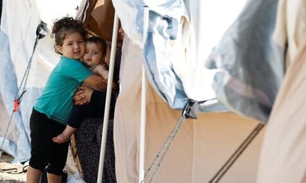 Punonjësit e ndihmave: Gjendja humanitare në Gazë, ‘katastrofike’