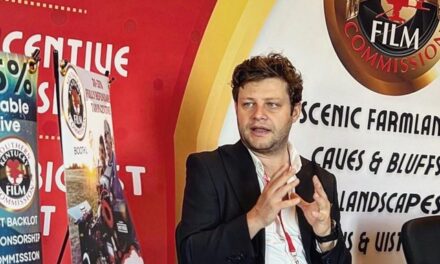 Tirana pomovohet si vend për xhirime filmash në Hollywood! Çfarë ndodhi në eventin më të rëndësishëm të filmit?