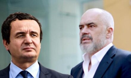 Me ftesë të Macron, Rama dhe Albin Kurti nisen drejt Parisit