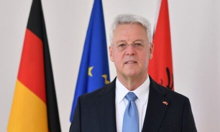 Nisja e sesionit parlamentar/ Ambasadori gjerman: Parlamenti të jetë një forum ku diskutohen ide të ndryshme politike në mënyrë konstruktive