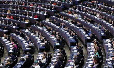 PE ‘përplaset’ për zgjedhjet në Serbi, rezoluta do të miratohet në shkurt