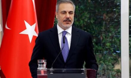 Ministri i Jashtëm turk në Tiranë: Takim edhe me Ramën, do thellojmë bashkëpunimin mes dy vendeve