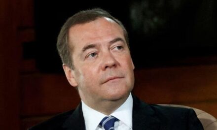 Britania mision ushtarak në Ukrainë? Medvedev: Po provokoni Rusinë